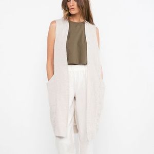 Elizabeth suzann Clyde Linen vest